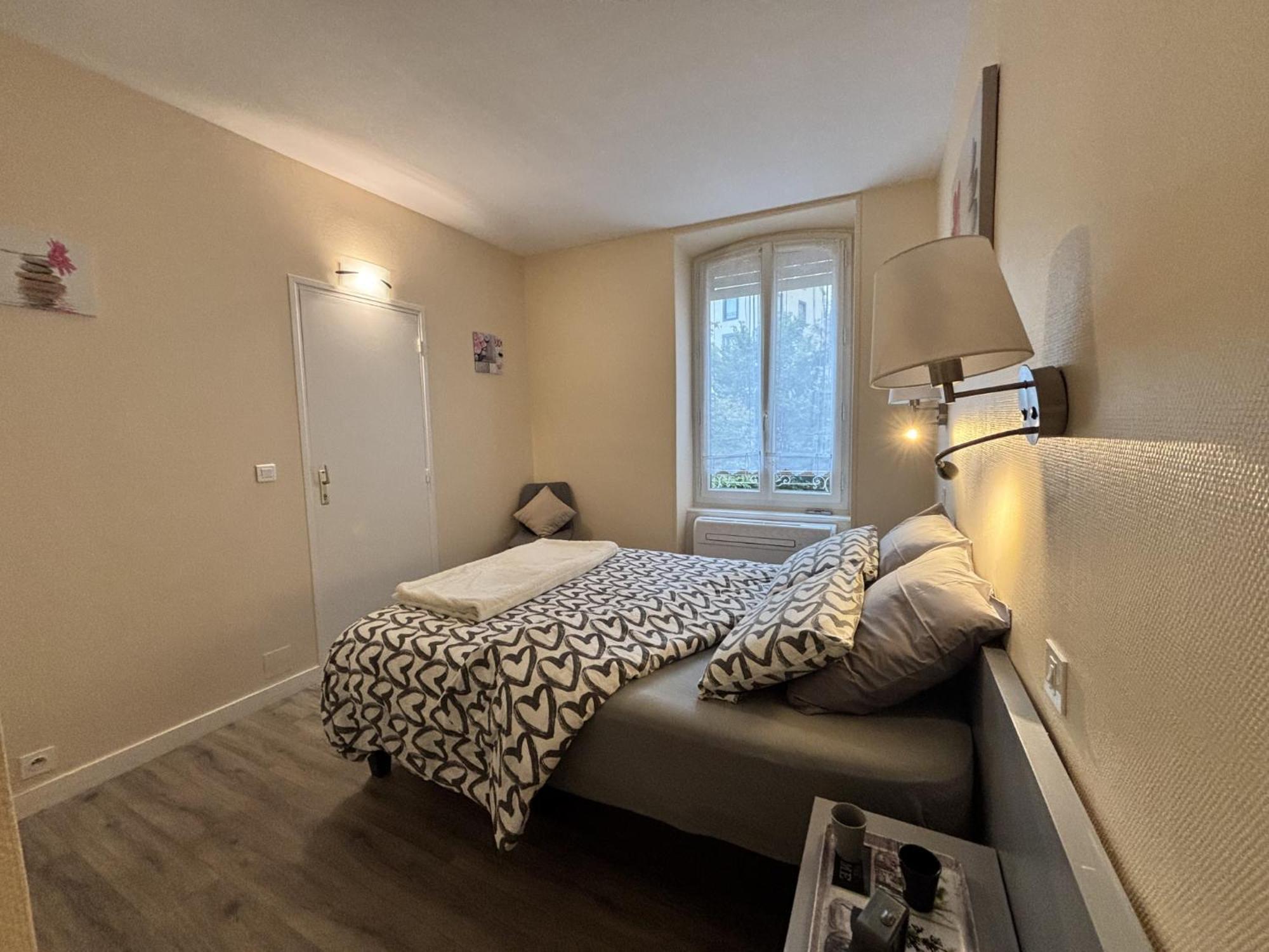 Le Puy De Dome - 1 Chambre - Clim Châtel-Guyon 外观 照片
